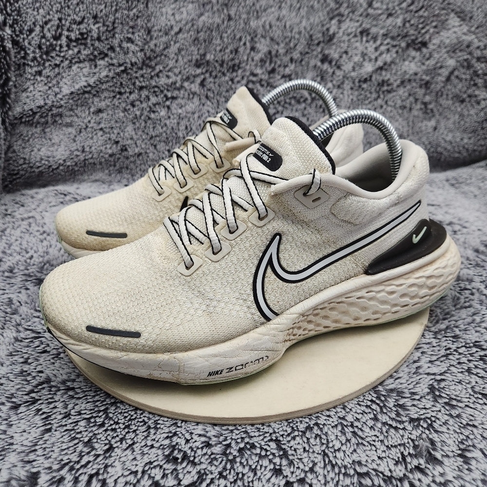 Nike ZoomX Invincible Run Flyknit 2 Shoes Men's Size 8 - Picture 4 of 9